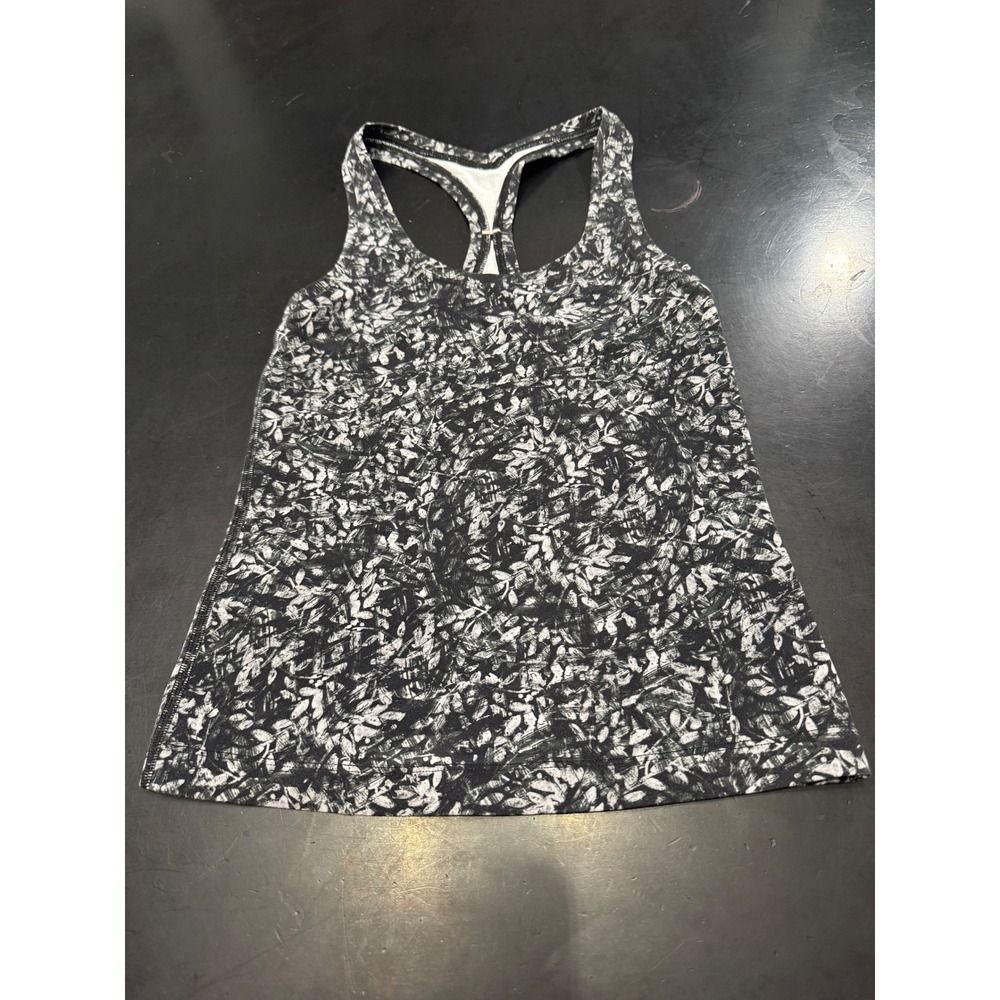 Lululemon Women's Leaf Print Racerback Tank‎ Top Athletic Workout